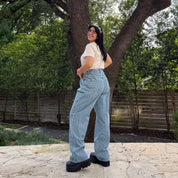 32" Inseam Jeans - Light Wash